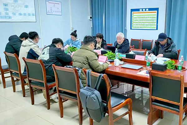安博首页组织召开江西宏福新材料有限公司永新工业开发区新型合成面料项目节能报告的评审会